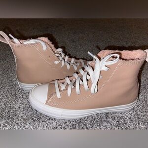 Champagne Tan/Dusk Pink converse size 7